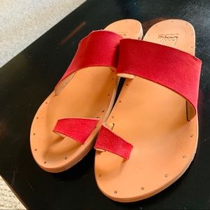 Beek by two birds - Sumptuous RED - size 10